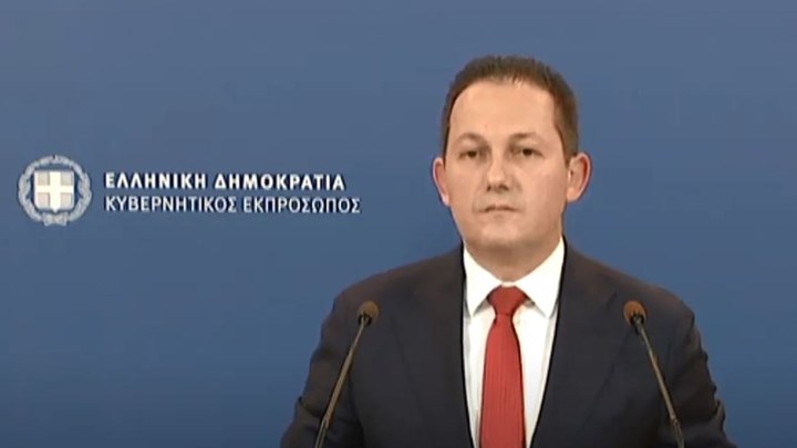 Πέτσας: Ο κ. Βρούτσης απολαμβάνει της εμπιστοσύνης του Πρωθυπουργού – Τι είπε για τα voucher – ΒΙΝΤΕΟ