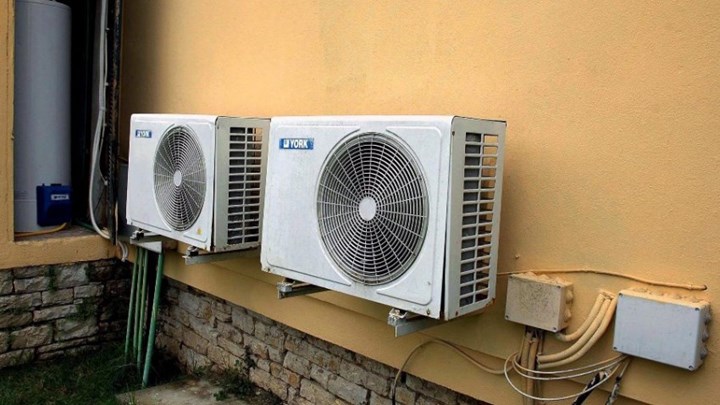 Κλιματιστικά και κορονοϊός: Όλα όσα πρέπει να γνωρίζουμε ενόψει καλοκαιριού – ΒΙΝΤΕΟ