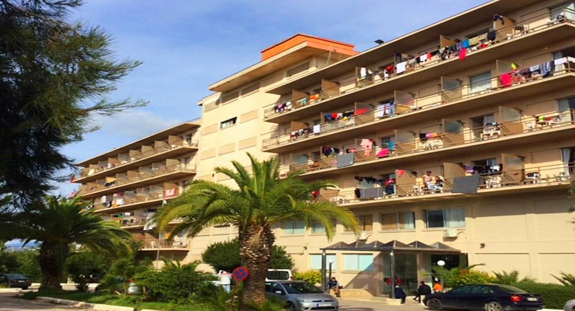 Προσφυγικό – Μηταράκης: Καταργούμε μέσα στο 2020 το πρόγραμμα φιλοξενίας αιτούντων άσυλο σε ξενοδοχεία