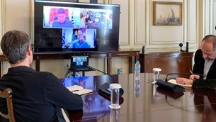 Κορονοϊός: Τηλεδιάσκεψη Μητσοτάκη-Αυγενάκη για την επανεκκίνηση των αθλητικών δραστηριοτήτων