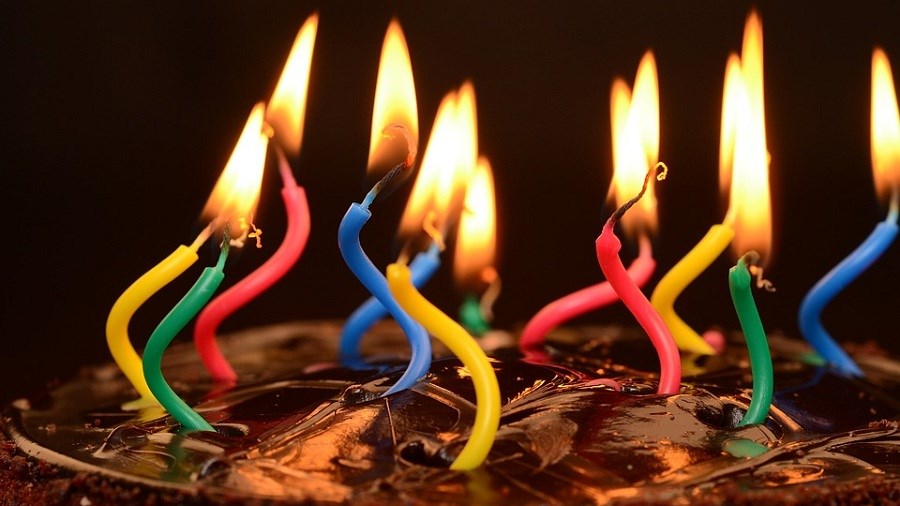 Ολυμπιακός: Κορυφαίος σταρ του μπάσκετ γιόρτασε τα γενέθλιά του με ερυθρόλευκο φούτερ -ΦΩΤΟ