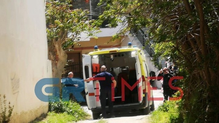 Πατέρας δολοφόνησε τον γιο του στη Θεσσαλονίκη: Τα νεότερα στοιχεία και οι μαρτυρίες των κατοίκων – ΒΙΝΤΕΟ