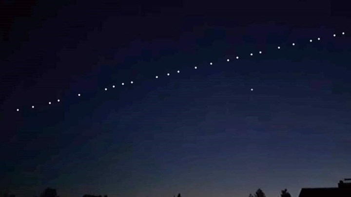 Ξάνθη: Φωτεινά αντικείμενα στον ουρανό προκάλεσαν ερωτήματα – ΒΙΝΤΕΟ – ΦΩΤΟ