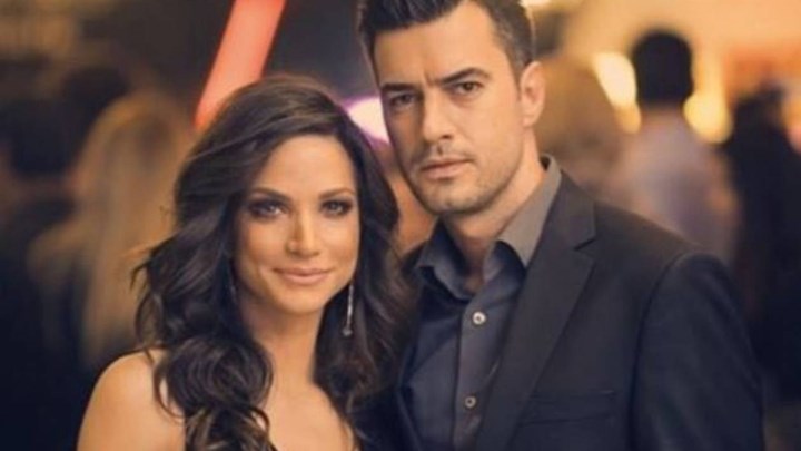 Γιάννης Τσιμιτσέλης: Τι απαντά στις φήμες περί εγκυμοσύνης της Κατερίνας Γερονικολού – ΒΙΝΤΕΟ