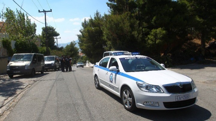 Θεσσαλονίκη: Εξαπατούσαν ηλικιωμένους με εικονικά τροχαία – “Βούτηξαν” 94.000 ευρώ και χρυσές λίρες