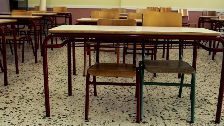 Πρόεδρος ΟΛΜΕ στον Realfm 97,8: Η Κεραμέως μας επιστρέφει στον 18ο αιώνα