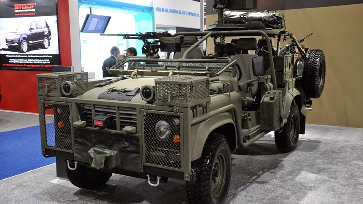 Land Rover με καρδιά… Jaguar για τον Ελληνικό Στρατό;