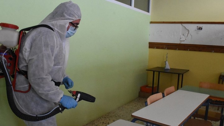 Σχολεία: Αύριο οι ανακοινώσεις για τη σταδιακή επαναλειτουργία τους – Οι πιθανές ημερομηνίες