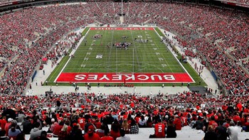 Κορονοϊός: Πάνω από τους μισούς Αμερικανούς δεν θα επιστρέψουν σε γήπεδα και σινεμά αν δε βρεθεί εμβόλιο