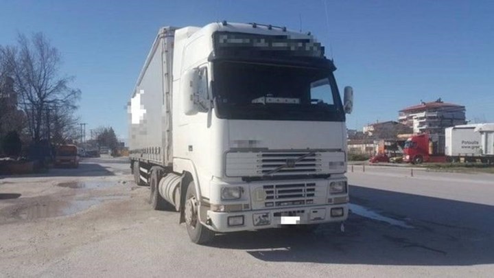 Τραγωδία στην Κρήτη: Νταλίκα πάτησε και σκότωσε πεζό