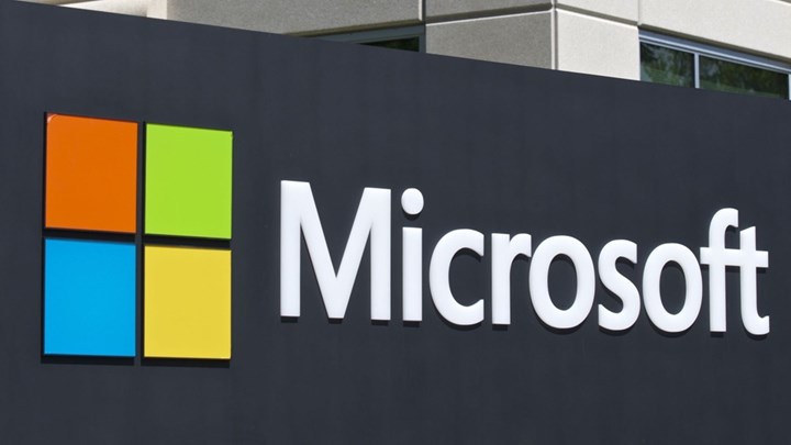 Η Microsoft θα αντικαταστήσει δημοσιογράφους με ρομπότ