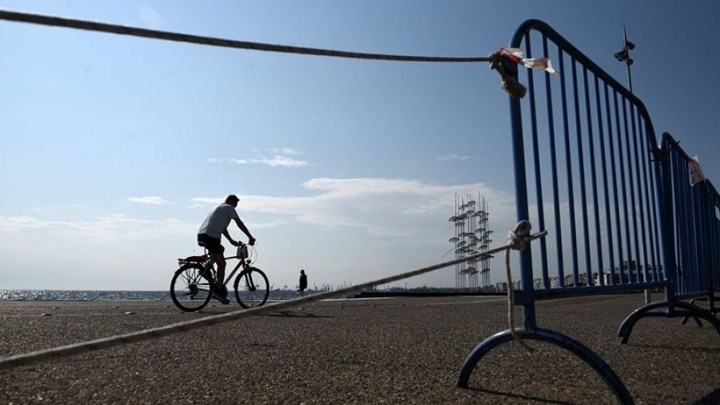 Εντυπωσιακό timelapse από την Θεσσαλονίκη: H Νέα Παραλία πριν και μετά την απαγόρευση κυκλοφορίας