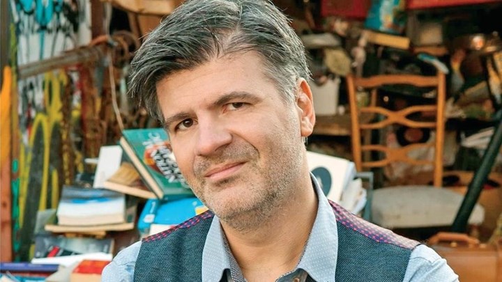 Η “μαύρη” ανάρτηση του Φοίβου Δεληβοριά: Οδηγούμαστε στην απόλυτη φτώχεια και δυστυχία – ΦΩΤΟ