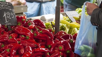 Λαϊκές αγορές: Πώς θα λειτουργούν έως το τέλος Μαΐου – Ποιες είναι οι απαγορεύσεις