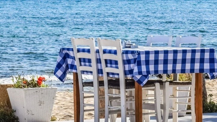 Θεοδωρικάκος: Πρωτοβουλία για αύξηση του εξωτερικού χώρου σε καταστήματα εστίασης – ΒΙΝΤΕΟ
