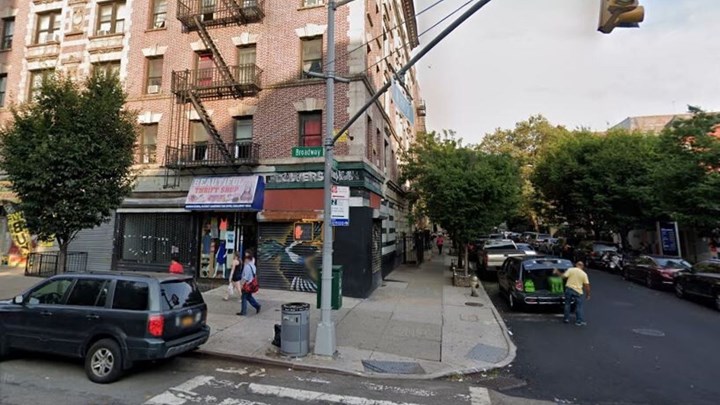 Πήγε να καθαρίσει το σπίτι της νεκρής μητέρας του και βρήκε ένα πτώμα μέσα σε καταψύκτη