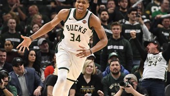 Αντετοκούνμπο: Το θεαματικό κάρφωμα που μπήκε στα καλύτερα της πενταετίας του NBA – ΒΙΝΤΕΟ