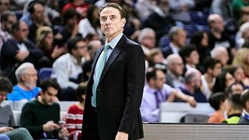 Διαψεύδει τις κατηγορίες του NCAA o Πιτίνο