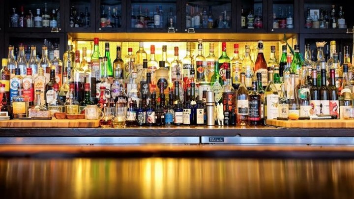 Συναγερμός για τα υπαίθρια πάρτι – Έρχονται αυστηρές κυρώσεις