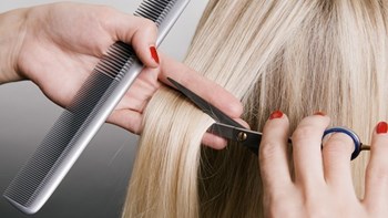 Κορονοϊός-Ιρλανδία: Στη “μαύρη αγορά” το κούρεμα – Τετραπλασιάστηκε η… ταρίφα