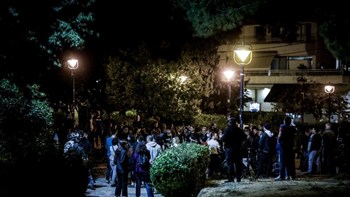 Υπαίθρια πάρτι: Το σχέδιο “δεν πάμε πλατεία” – Πώς θα παρεμβαίνει η ΕΛ.ΑΣ.