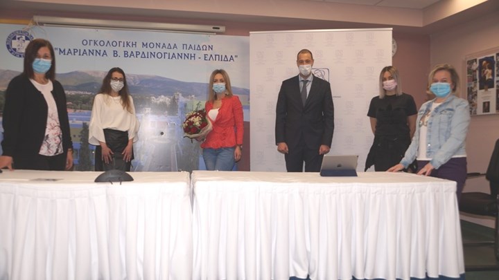 Τις μητέρες-ηρωίδες της Ογκολογικής Μονάδας Παίδων τίμησε η Μαριάννα Β. Βαρδινογιάννη