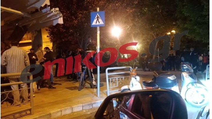 Κυψέλη: Επέμβαση των ΜΑΤ στην πλατεία Αγίου Γεωργίου – Έπεσαν χημικά για την εκκένωση του χώρου