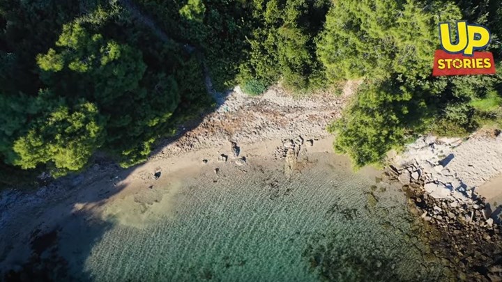 Ο “κρυφός παράδεισος” της Αλίκης Βουγιουκλάκη – Η παραλία που λάτρευε στον Θεολόγο – ΒΙΝΤΕΟ