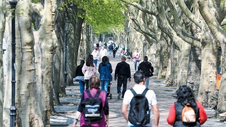 Συναγερμός στη Γερμανία για την αύξηση κρουσμάτων μετά την άρση των μέτρων – Πάνω από 1 το R0