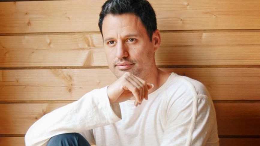 “Απασφάλισε” ο Γρηγόρης Πετράκος κατά του Χρήστου Λούλη: Κάνει τον παπαγάλο τους…