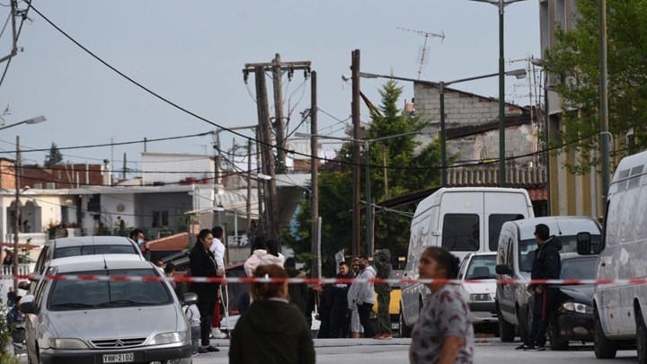 Κορονοϊός-Λάρισα: 10 νέα θετικά κρούσματα στον οικισμό της Νέας Σμύρνης