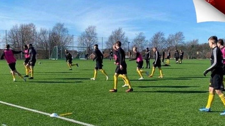 Σουηδία: Χωρίς τεστ για τον κορονοϊό επιστρέφουν στα γήπεδα οι ποδοσφαιριστές – Πώς θα… αυτοαξιολογούνται