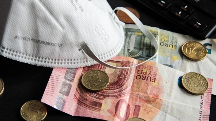 Επίδομα 800 ευρώ: Μέχρι πότε πρέπει να κάνουν αίτηση οι εργαζόμενοι ειδικών κατηγοριών
