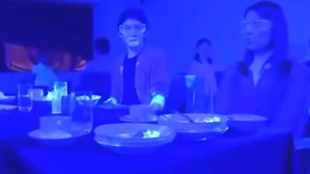 Κορονοϊός: Δείτε πόσο εύκολα και γρήγορα μπορεί να εξαπλωθεί από μόλις έναν άνθρωπο – ΒΙΝΤΕΟ