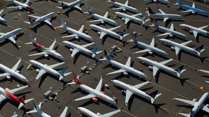 Politico: Γιατί δεν πρέπει να κλείσουμε ακόμα τις διακοπές μας – Τα 5+1 θολά σημεία στις οδηγίες της Ε.Ε.