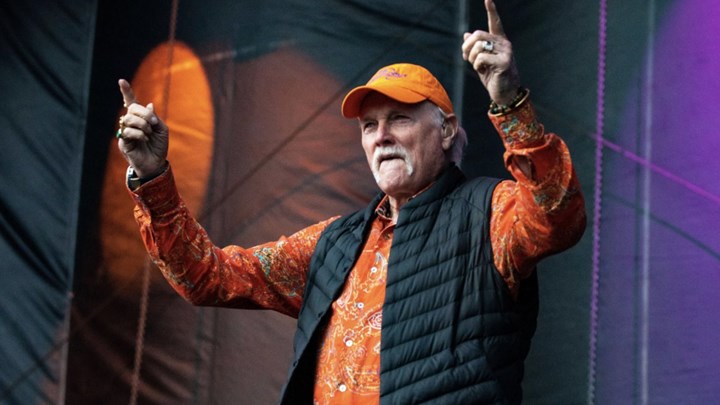 This Too Shall Pass: Τραγούδι για την πανδημία από τον Mike Love των Beach Boys – ΒΙΝΤΕΟ