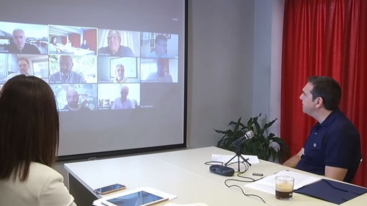 Τηλεδιάσκεψη Τσίπρα για τον τουρισμό – Οι προτάσεις του ΣΥΡΙΖΑ και τα “πυρά” στην κυβέρνηση