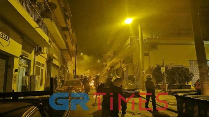 Επεισόδια και μολότοφ στη Θεσσαλονίκη – ΦΩΤΟ – ΒΙΝΤΕΟ