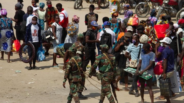 Κορονοϊός: Στρατιώτης πυροβόλησε και σκότωσε εν ψυχρώ 17χρονο σε διαδήλωση στην Ανγκόλα