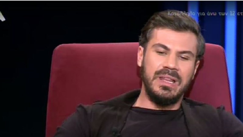 Άκης Πετρετζίκης: Πώς μια αποτυχημένη συνταγή τον οδήγησε τελικά στην επιτυχία – BINTEO