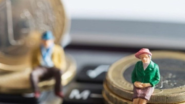 Επικουρικές συντάξεις: Ποιοι θα λάβουν αυξήσεις έως 295 ευρώ – Πότε θα δοθούν