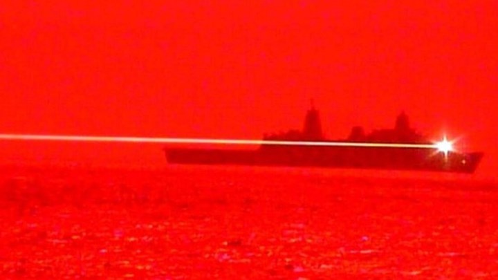 ΗΠΑ: Όπλο βγαλμένο από ταινία επιστημονικής φαντασίας δοκίμασε το Πολεμικό Ναυτικό – ΒΙΝΤΕΟ