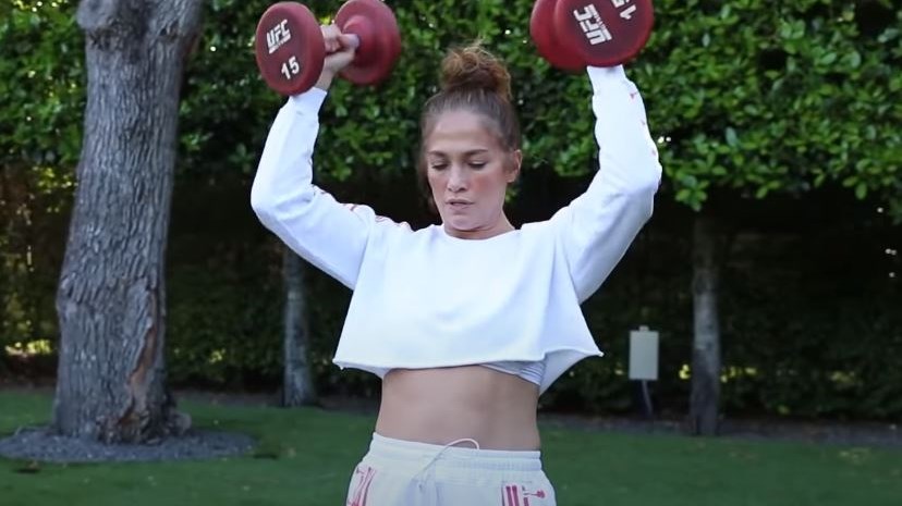 Η Τζένιφερ Λόπεζ… λιώνει στη γυμναστική – ΒΙΝΤΕΟ