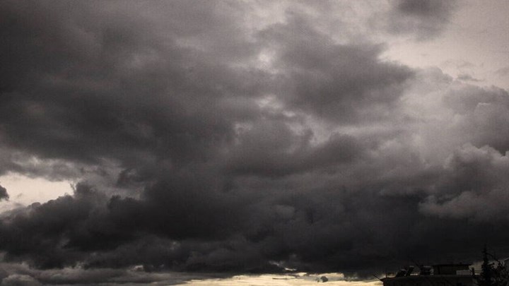 Καιρός: Άστατος με τοπικές βροχές και καταιγίδες – Νέα πτώση της θερμοκρασίας