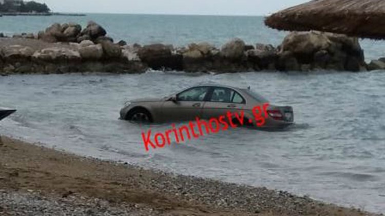 Κορινθία: Αυτοκίνητο έκανε “βουτιά” στη θάλασσα – ΦΩΤΟ – ΒΙΝΤΕΟ