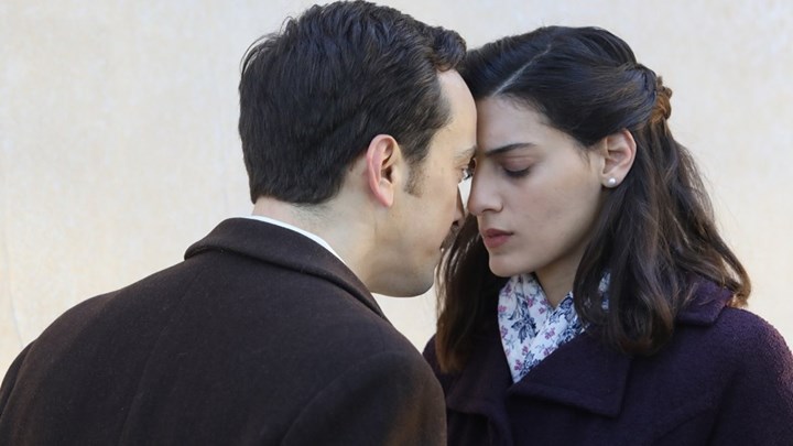 Άγριες Μέλισσες-Spoiler: Το παράτολμο βήμα του Λάμπρου – Ο Κυπραίος ομολογεί το έγκλημά του – ΒΙΝΤΕΟ