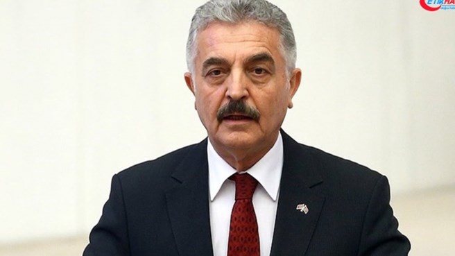 Τούρκος εθνικιστής απειλεί με νέα Μικρασιατική Καταστροφή: Θα χρειαστεί να κολυμπήσετε έως τη Σικελία