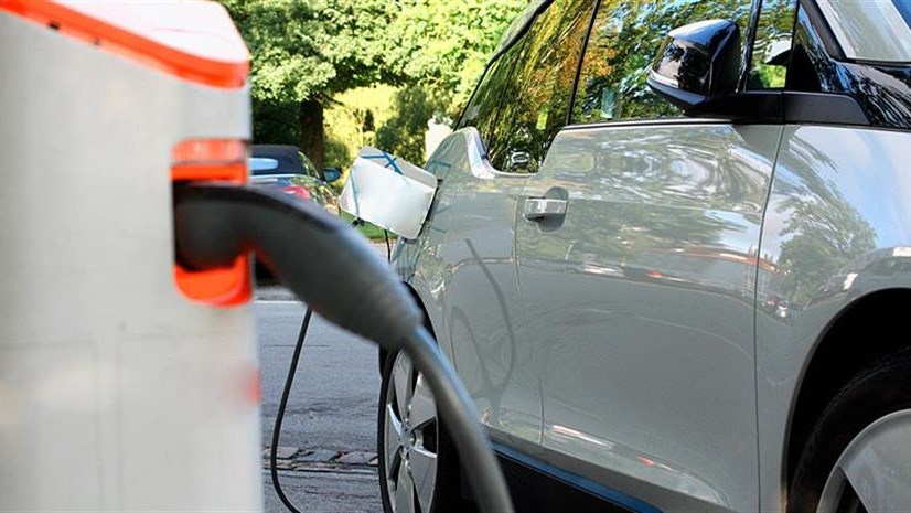 Αυτές είναι οι οκτώ παρεμβάσεις που εξετάζονται για τα ηλεκτρικά οχήματα