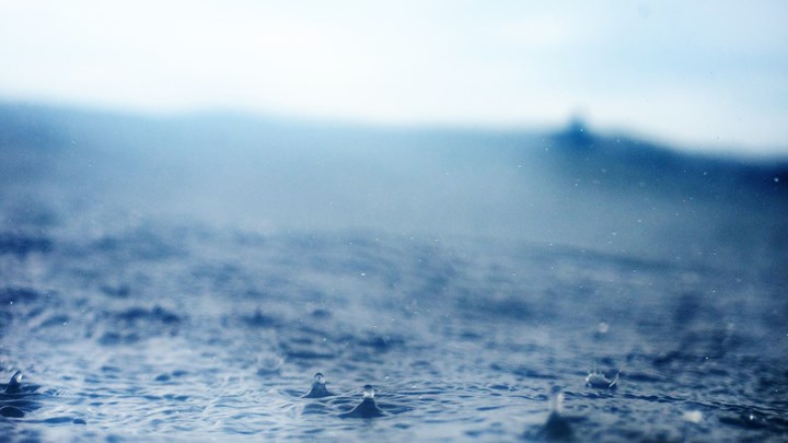 Καιρός: “Πάγωσαν” οι ελληνικές θάλασσες – Ρεκόρ 20ετίας στη μεταβολή θερμοκρασιών