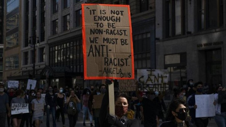 Θάνατος Φλόιντ: Απαγόρευση κυκλοφορίας στην Ουάσινγκτον μετά τις νέες διαδηλώσεις